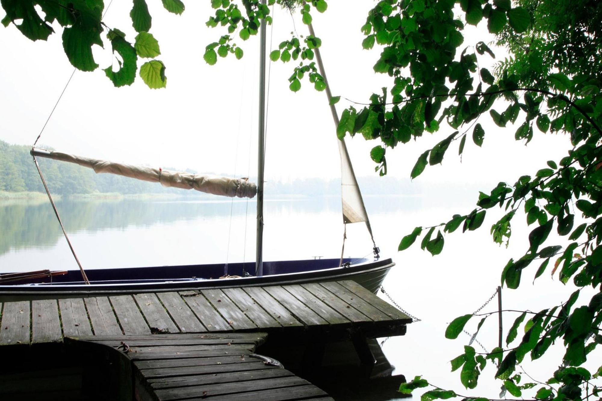 Ferienhaus Am See Perlin 외부 사진